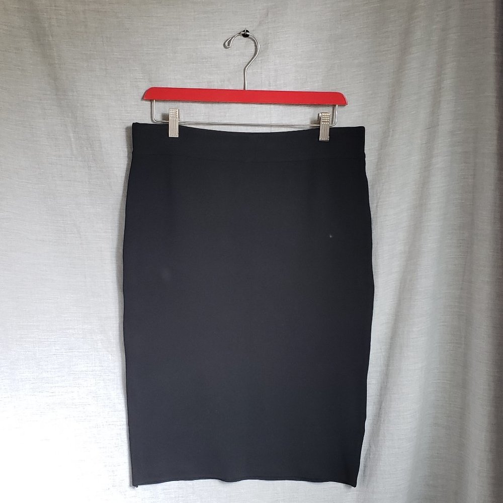 LEITH - Black Pencil Skirt